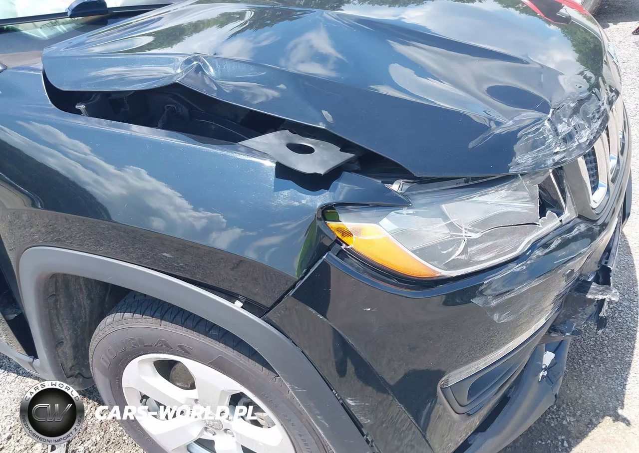 2020 Jeep Compass Latitude 4X4 VIN:3C4NJDBB2LT219428 - 18