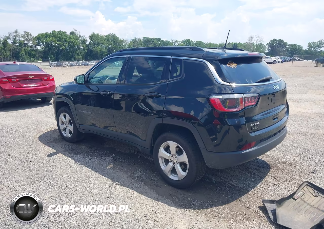 2020 Jeep Compass Latitude 4X4 VIN:3C4NJDBB2LT219428 - 3
