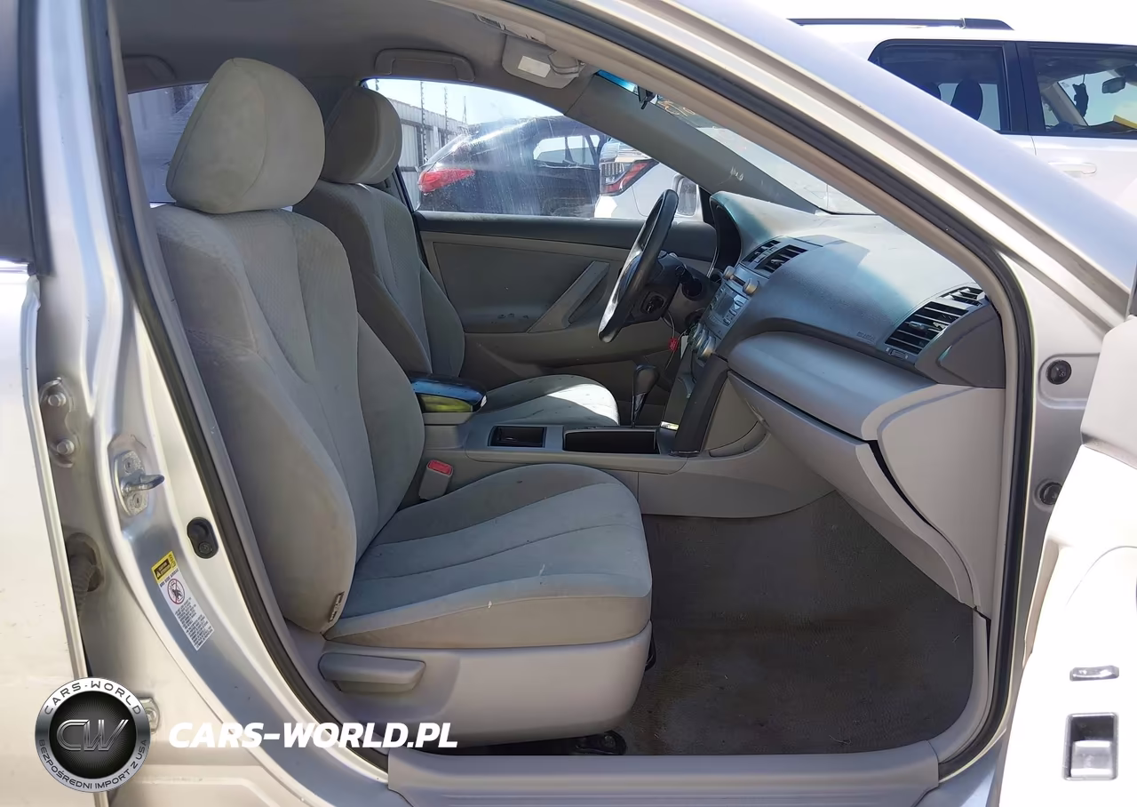 2009 Toyota Camry Le VIN:4T4BE46K99R121482 - 5