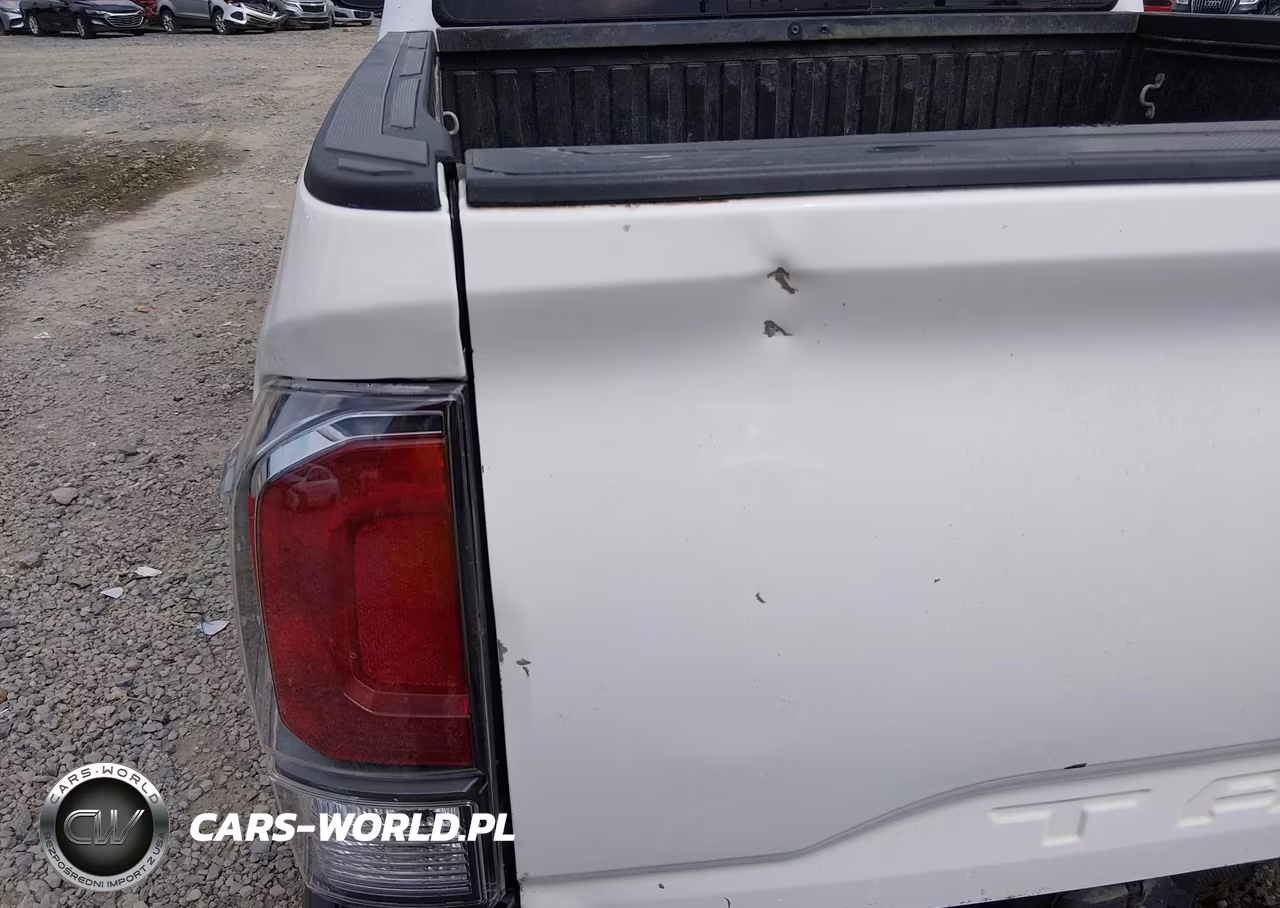 2022 Toyota Tacoma Trd Off Road VIN:3TYCZ5AN4NT083032 - 6