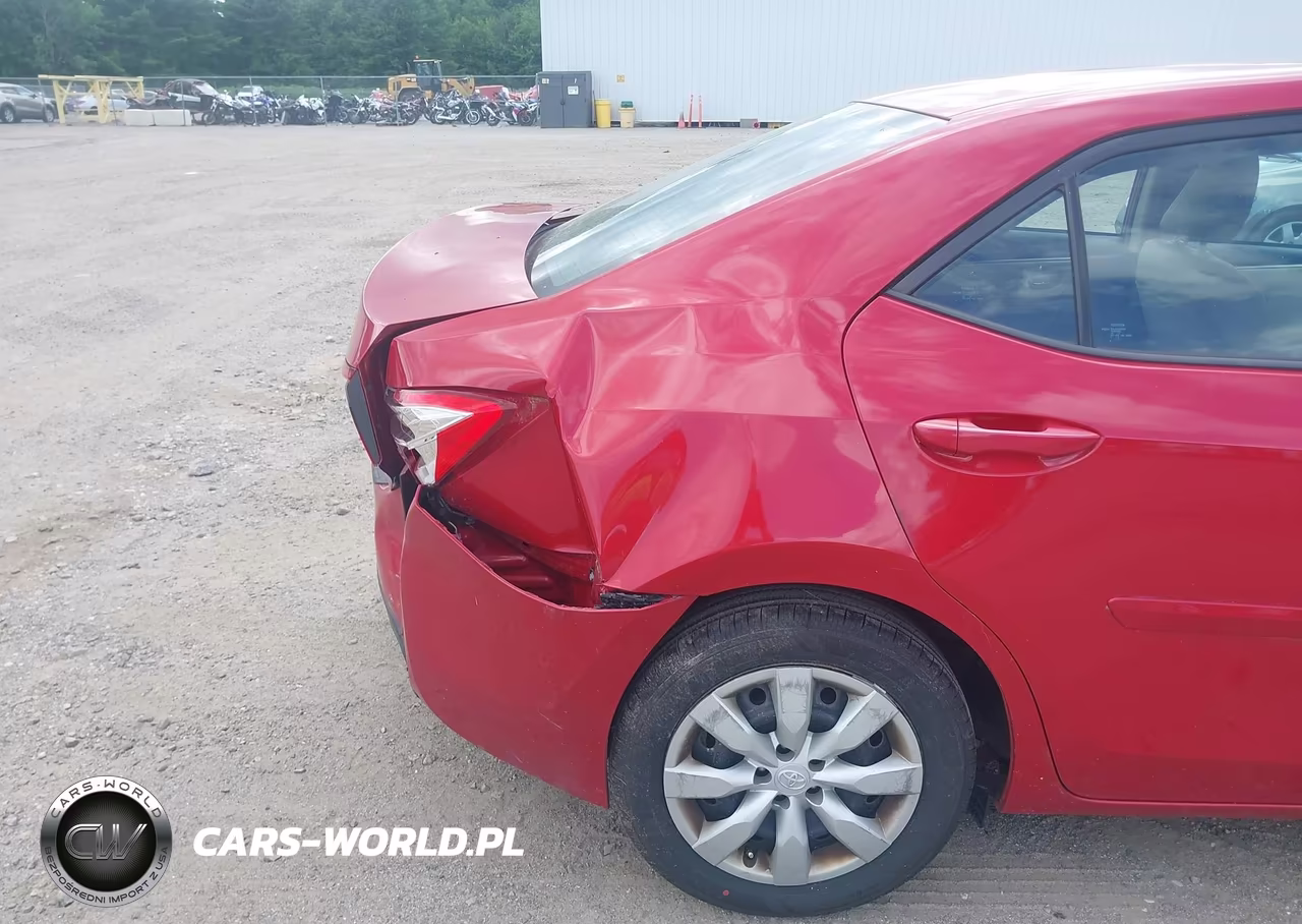 2016 Toyota Corolla Le VIN:2T1BURHE6GC683212 - 17