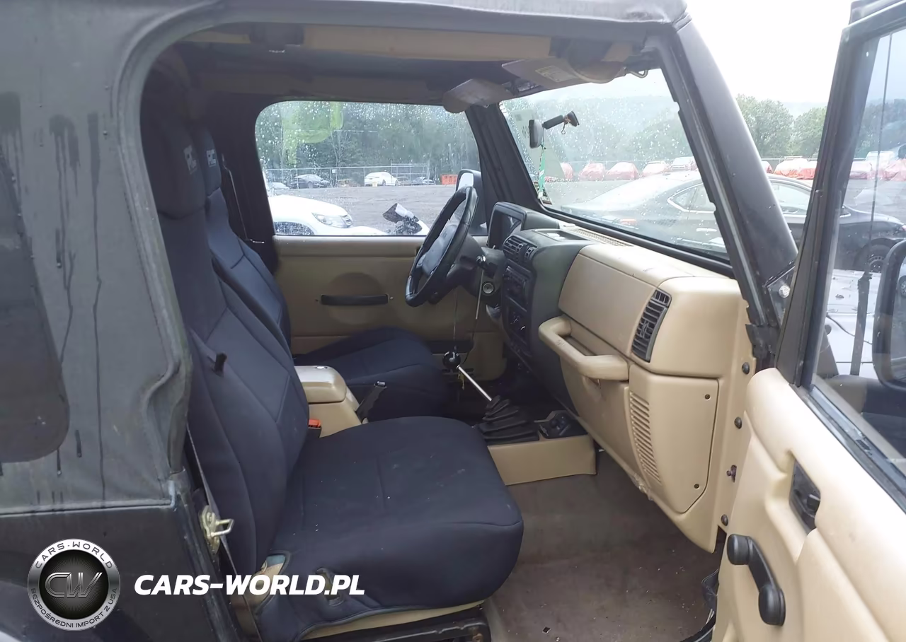 2000 Jeep Wrangler Sahara VIN:1J4FA59S6YP721512 - 5