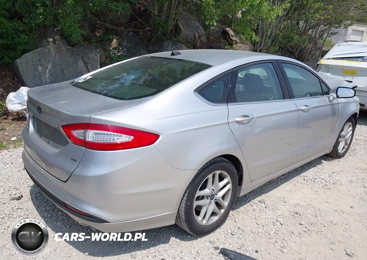2013 Ford Fusion Se VIN:3FA6P0H7XDR335138 - 4