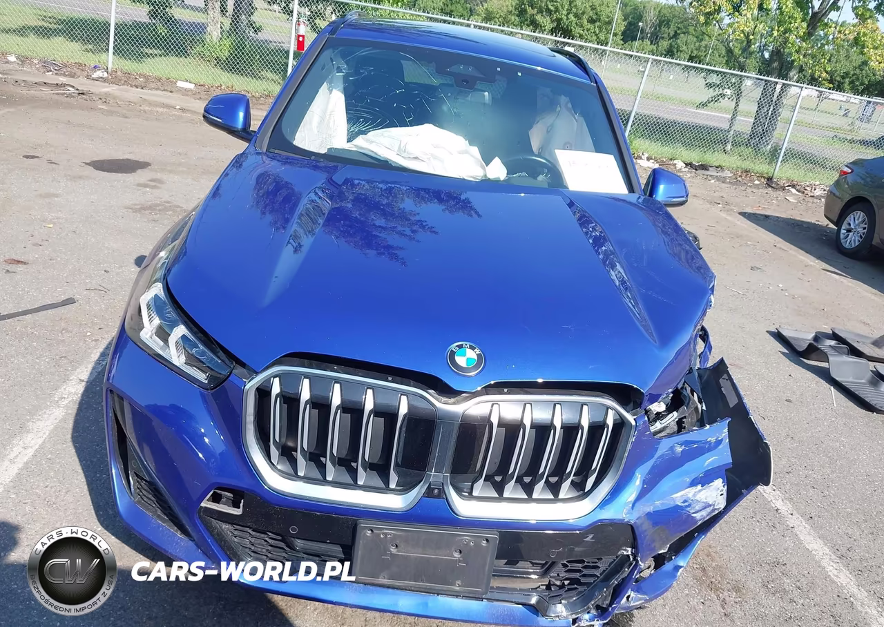 2023 BMW X1 xDrive28I VIN:WBX73EF02P5W13571 - 12