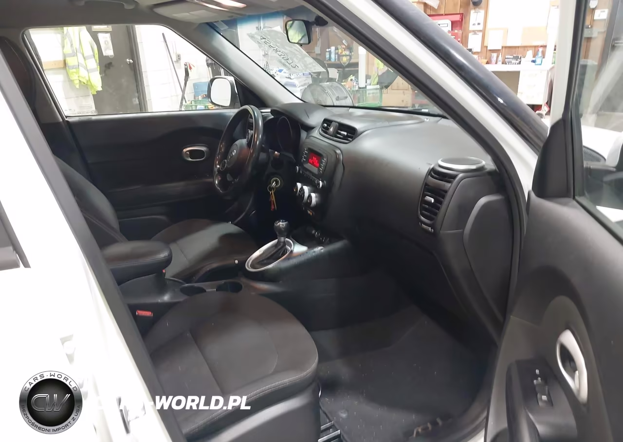 2014 Kia Soul VIN:KNDJN2A23E7010747 - 5