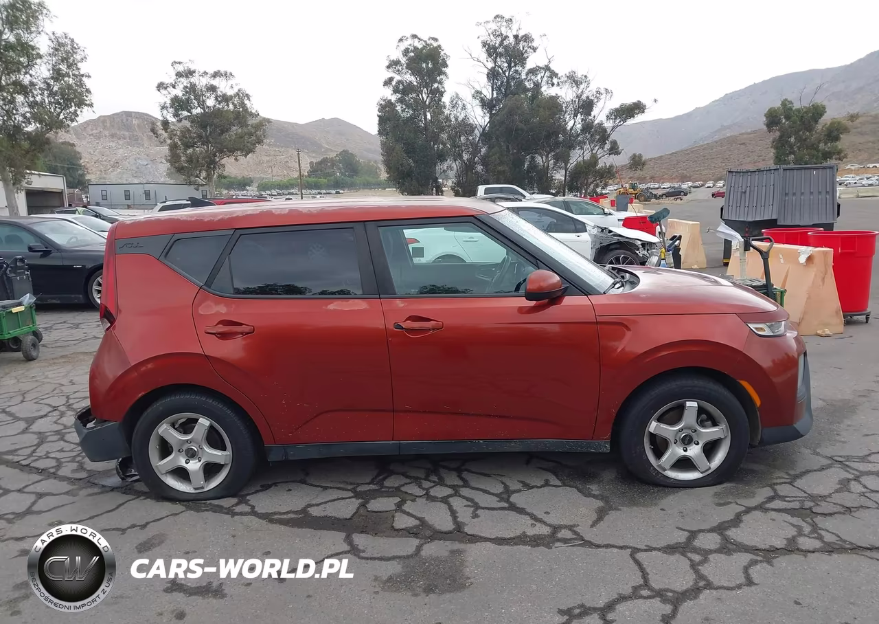 2020 Kia Soul Lx VIN:KNDJ23AU4L7052096 - 13