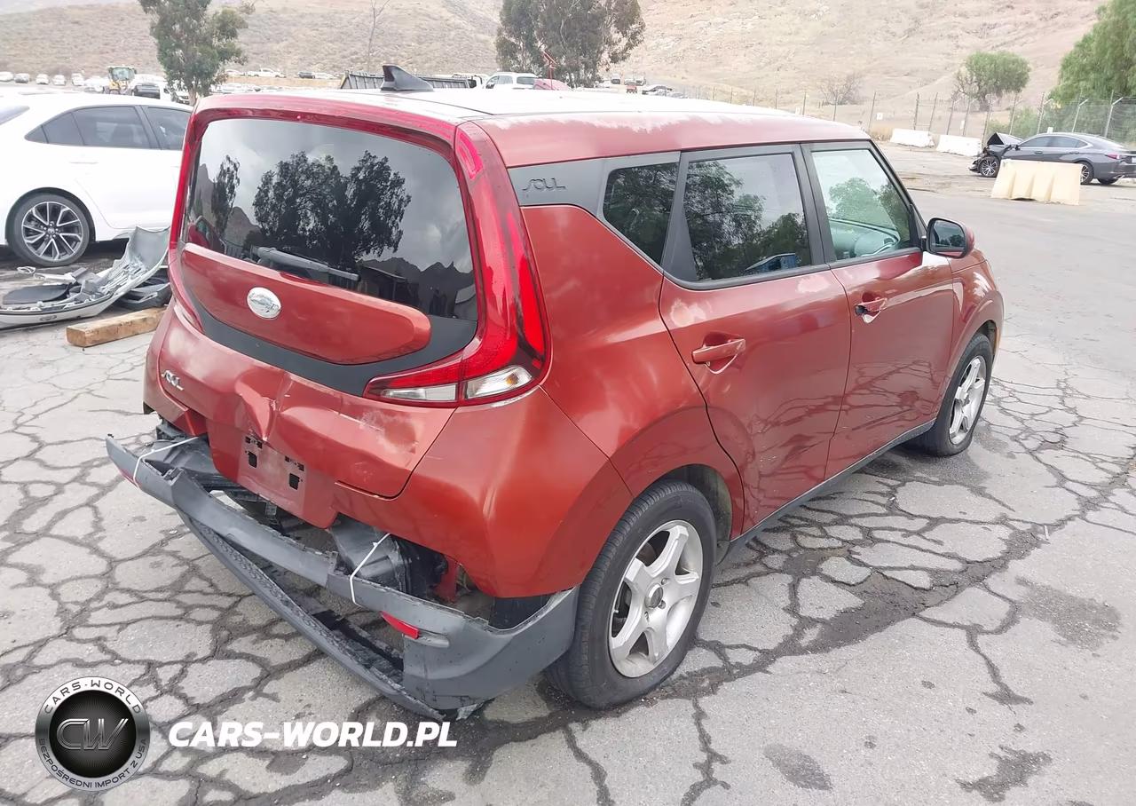 2020 Kia Soul Lx VIN:KNDJ23AU4L7052096 - 4