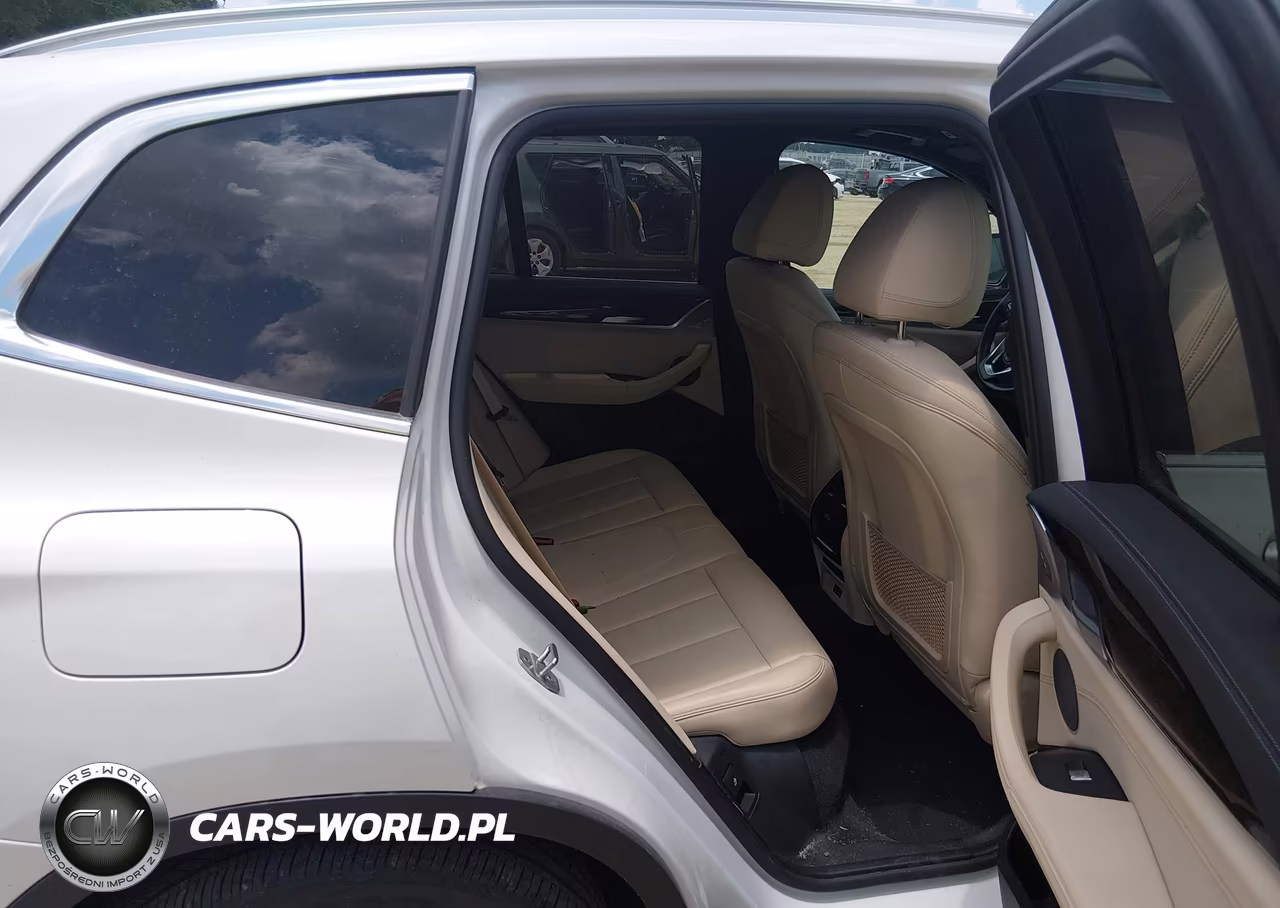 2020 BMW X3 xDrive30I VIN:5UXTY5C08L9B69991 - 8