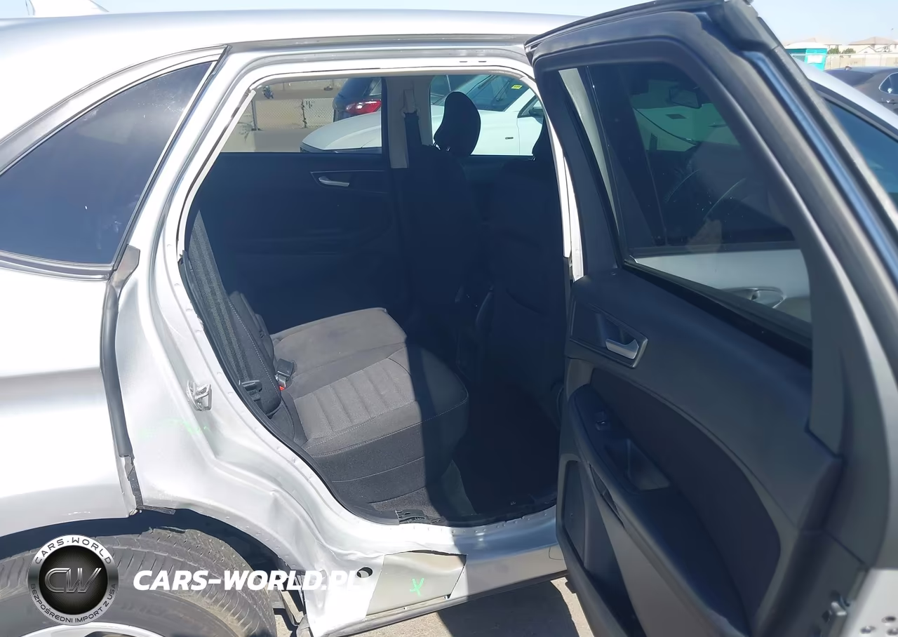 2018 Ford Edge Se VIN:2FMPK3G93JBB39937 - 8