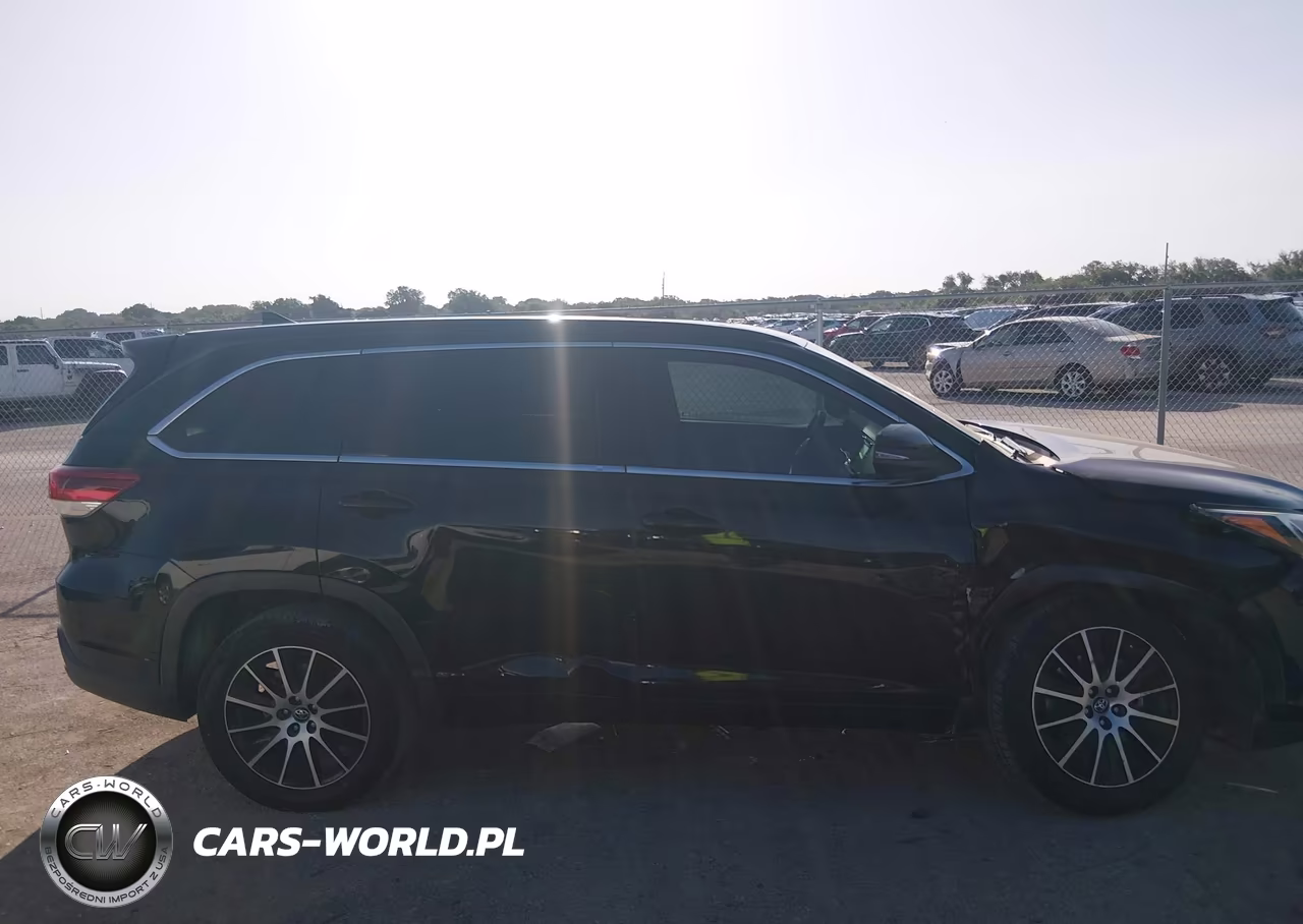 2017 Toyota Highlander Se VIN:5TDKZRFH8HS518902 - 12