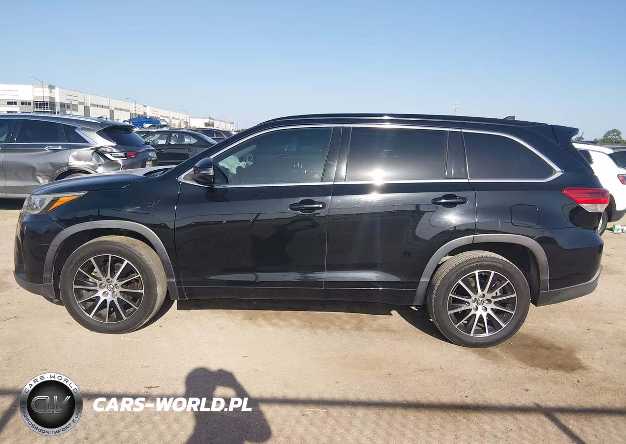 2017 Toyota Highlander Se VIN:5TDKZRFH8HS518902 - 13