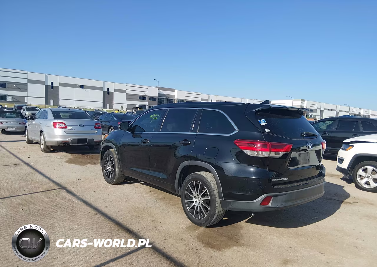 2017 Toyota Highlander Se VIN:5TDKZRFH8HS518902 - 3