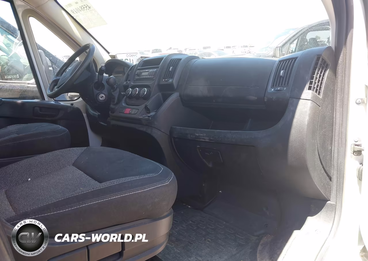 2014 Ram Promaster 1500 Low Roof VIN:3C6TRVAG7EE101859 - 5