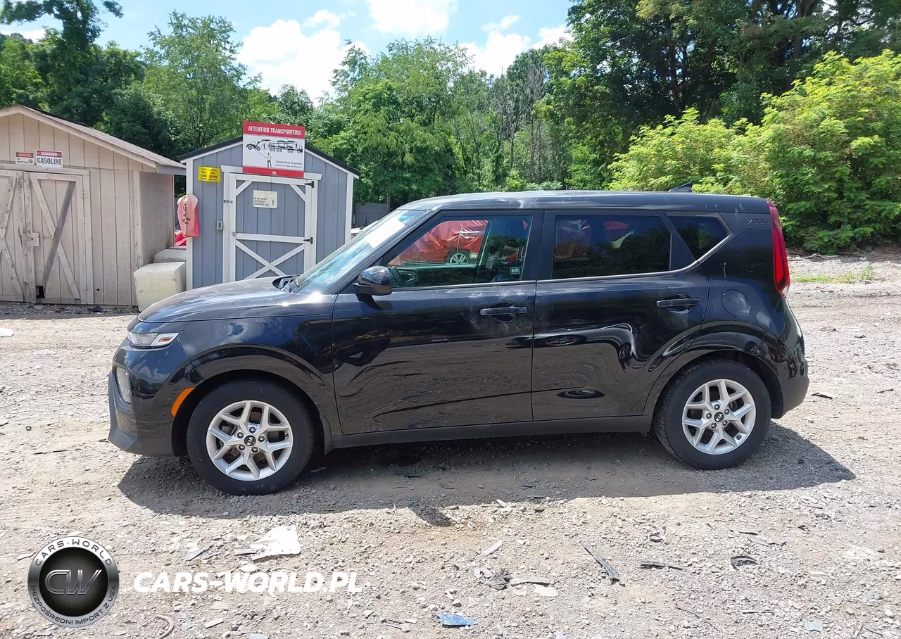 2020 Kia Soul S VIN:KNDJ23AU9L7701262 - 14