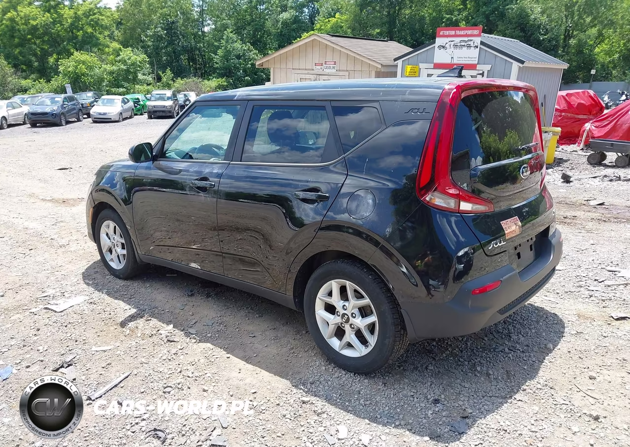 2020 Kia Soul S VIN:KNDJ23AU9L7701262 - 3
