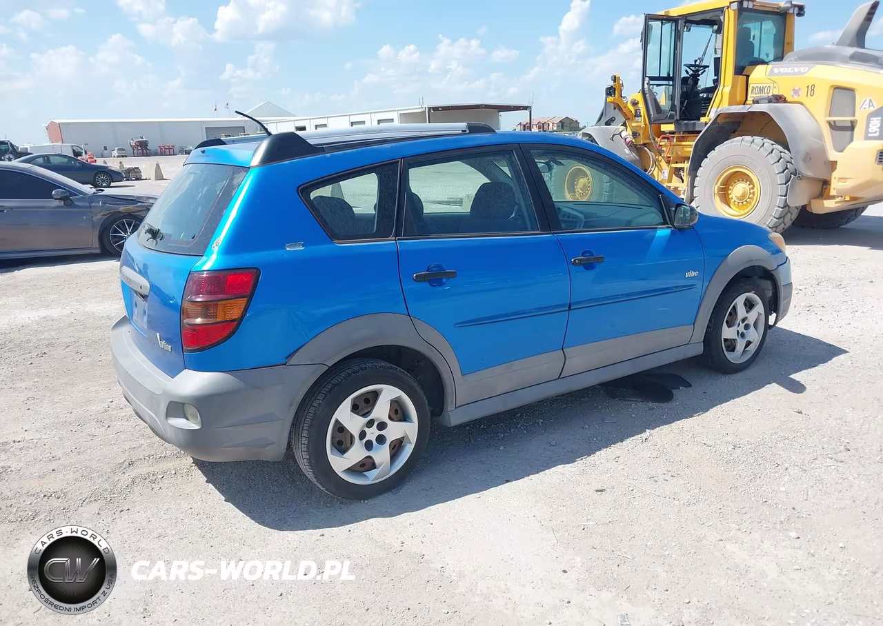 2008 Pontiac Vibe VIN:5Y2SL65888Z400283 - 4