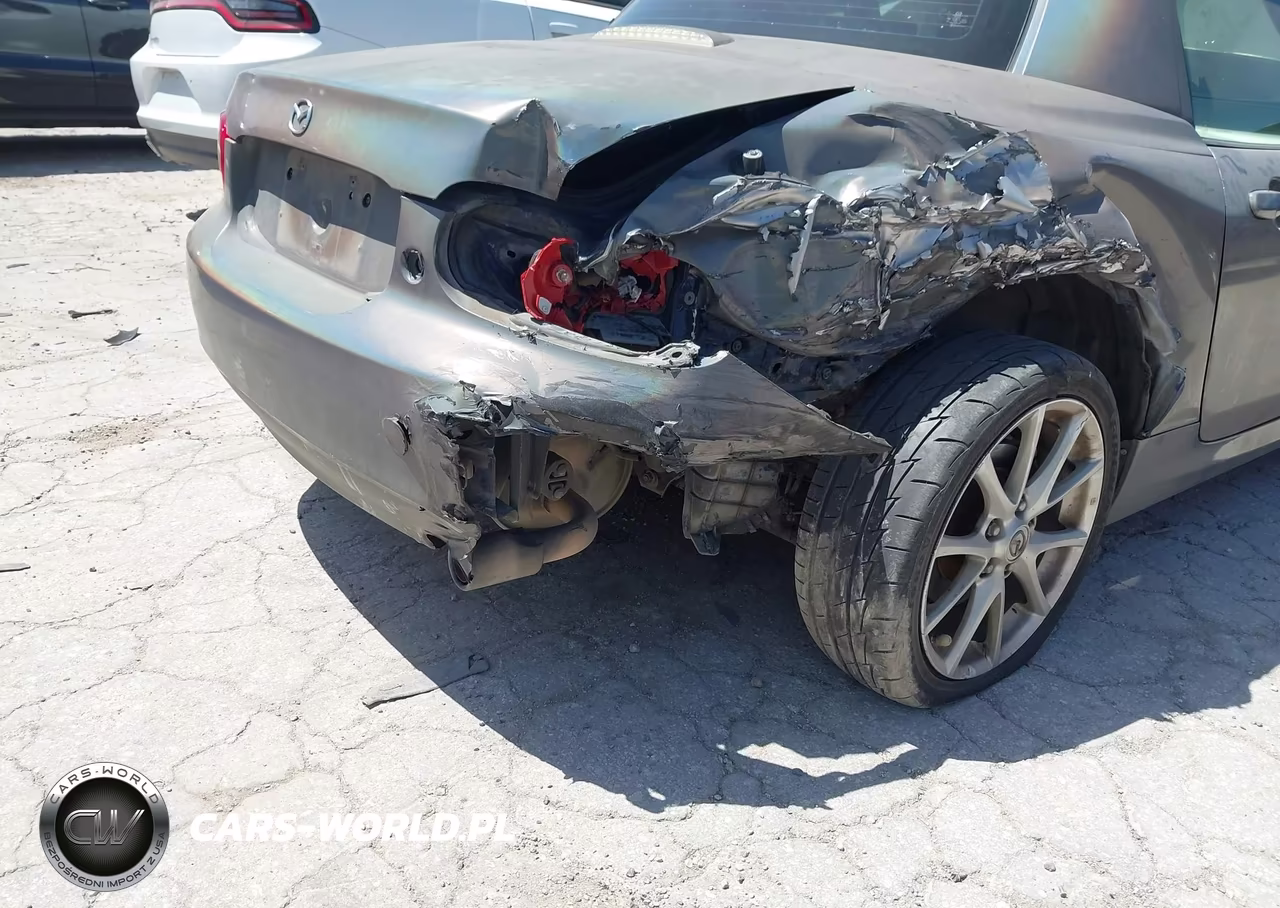 2011 Mazda Mx-5 Miata Grand Touring VIN:JM1NC2PF6B0213749 - 17