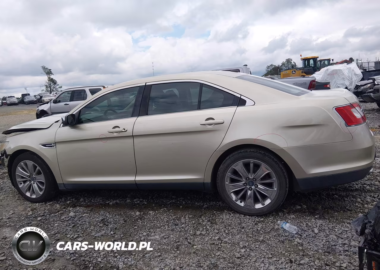 2010 Ford Taurus Limited VIN:1FAHP2FWXAG118755 - 15