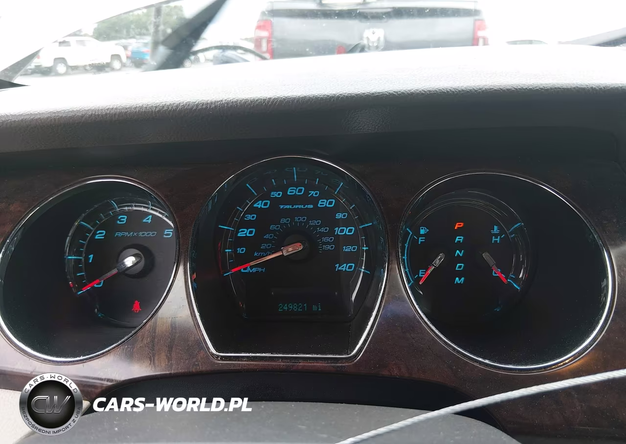 2010 Ford Taurus Limited VIN:1FAHP2FWXAG118755 - 7