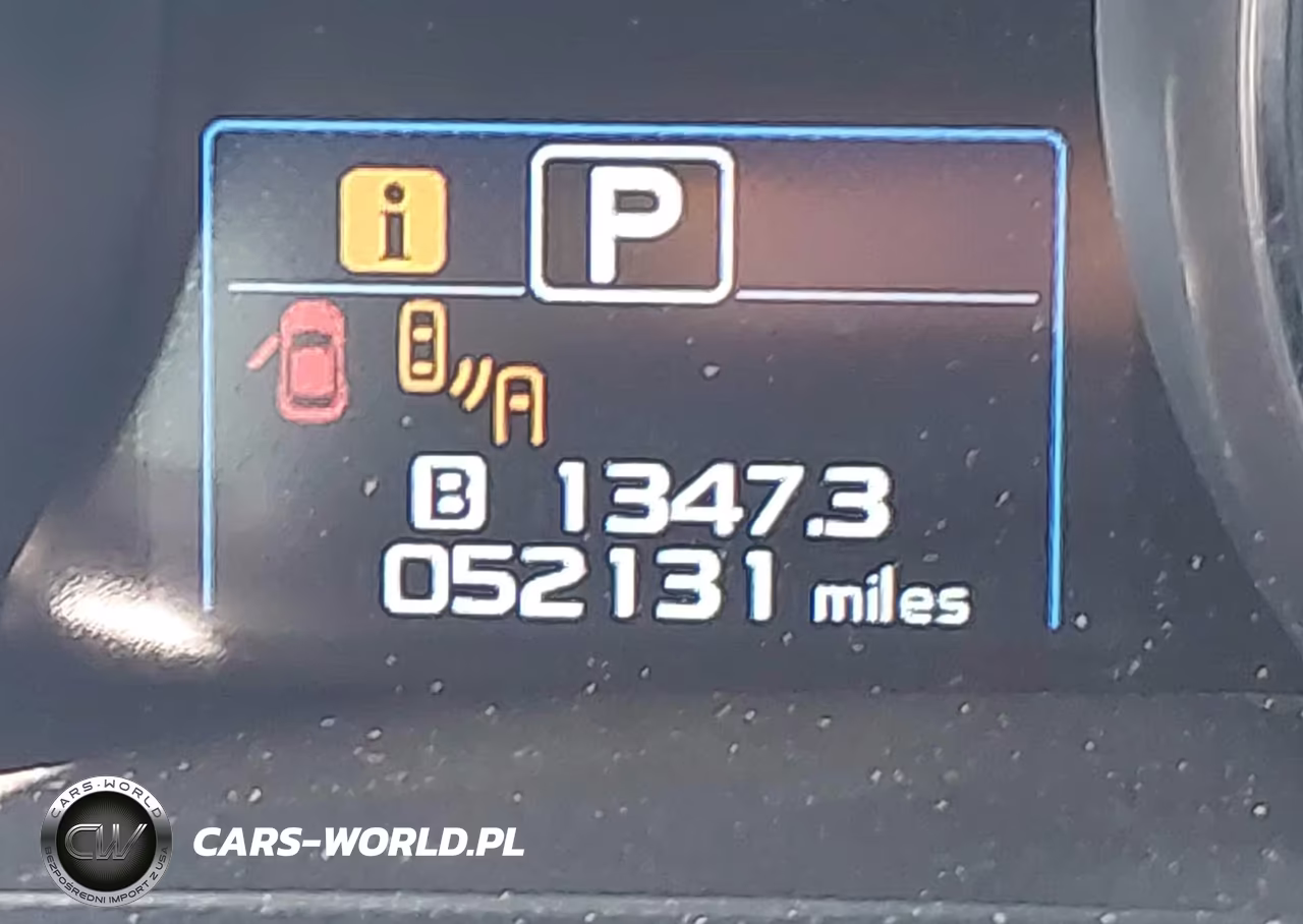 2019 Subaru Outback 3.6R Touring VIN:4S4BSETC4K3355823 - 15