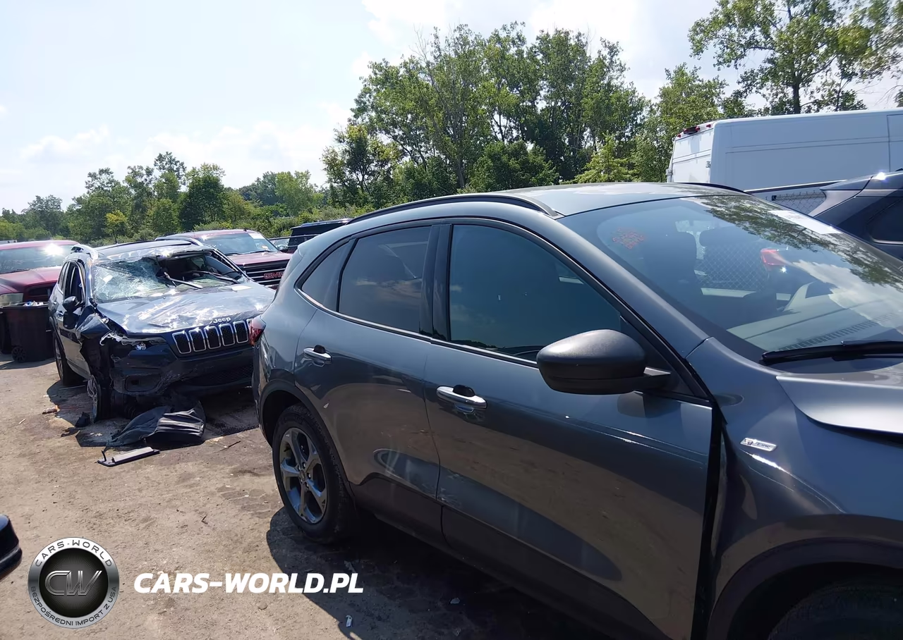 2026 Ford Escape St-Line VIN:1FMCU9MN2TUA19413 - 14