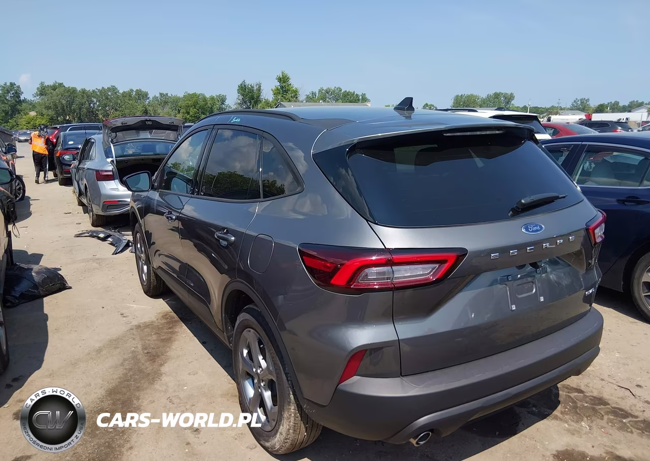 2026 Ford Escape St-Line VIN:1FMCU9MN2TUA19413 - 3