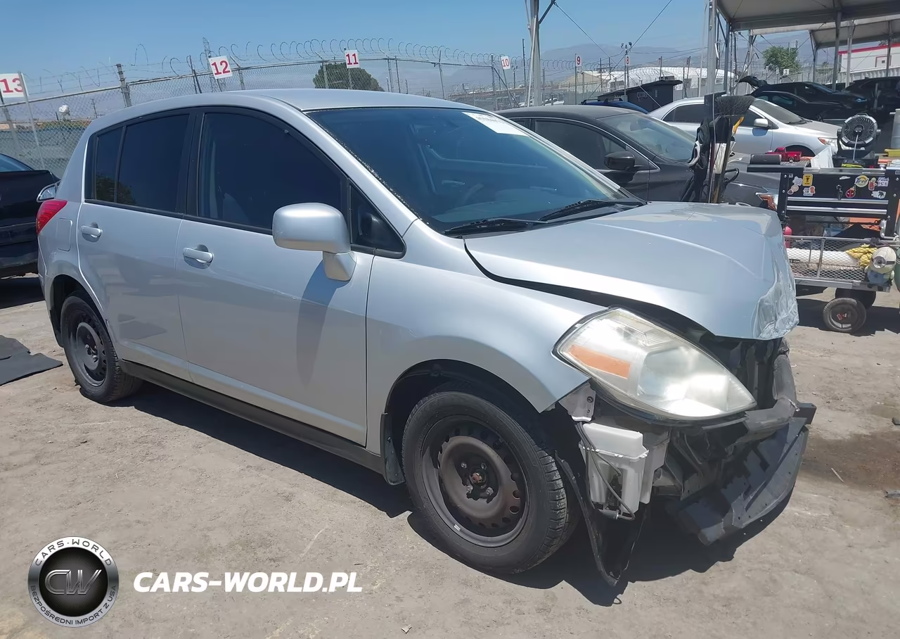 2009 Nissan Versa 1.8S