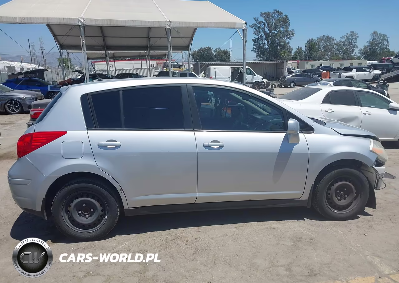 2009 Nissan Versa 1.8S VIN:3N1BC13E69L402038 - 14