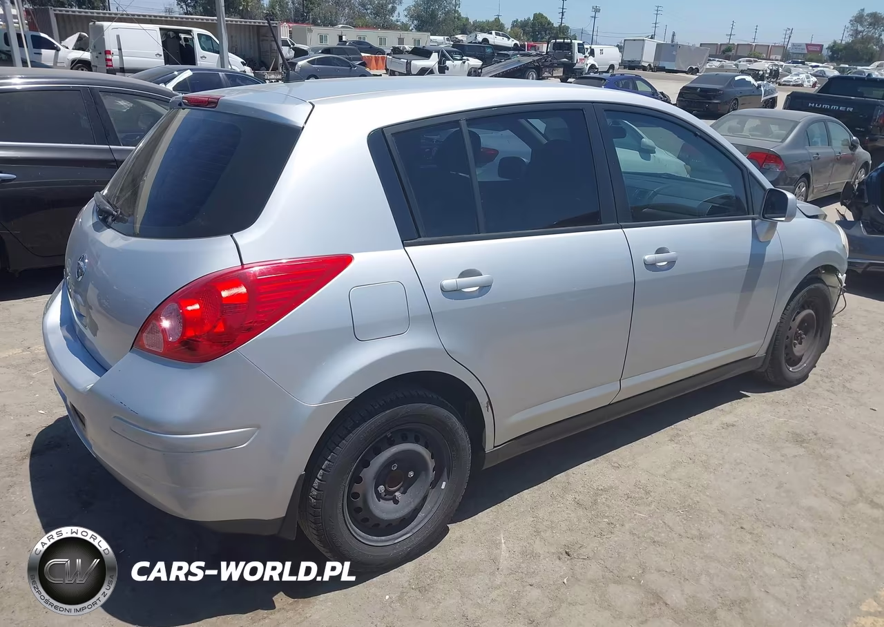 2009 Nissan Versa 1.8S VIN:3N1BC13E69L402038 - 4