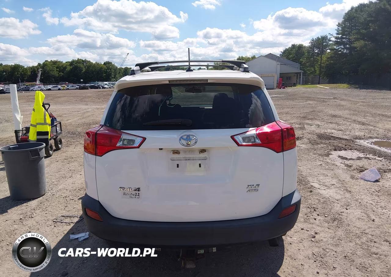 2014 Toyota Rav4 Xle VIN:2T3RFREV4EW213003 - 16