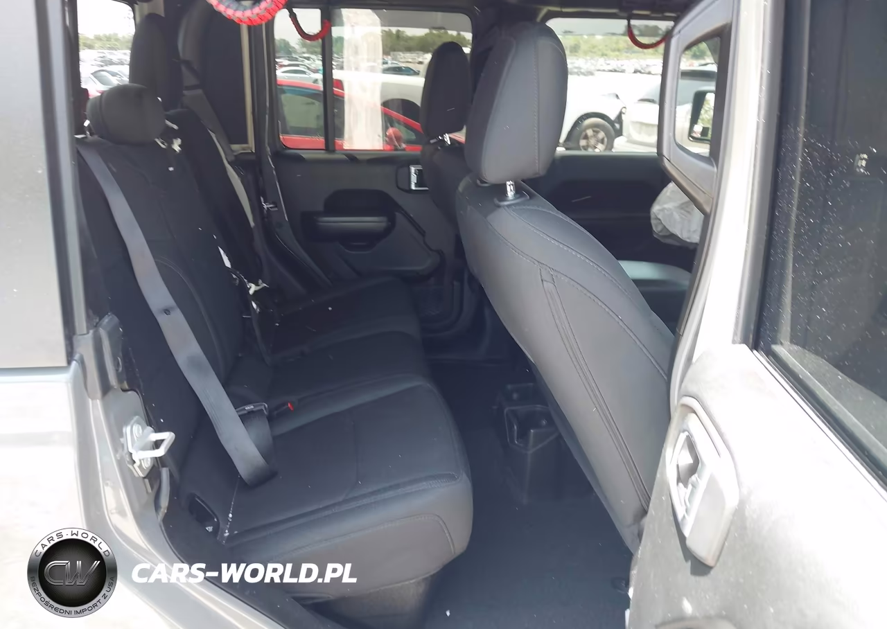 2020 Jeep Gladiator Sport S 4X4 VIN:1C6HJTAG5LL168255 - 8