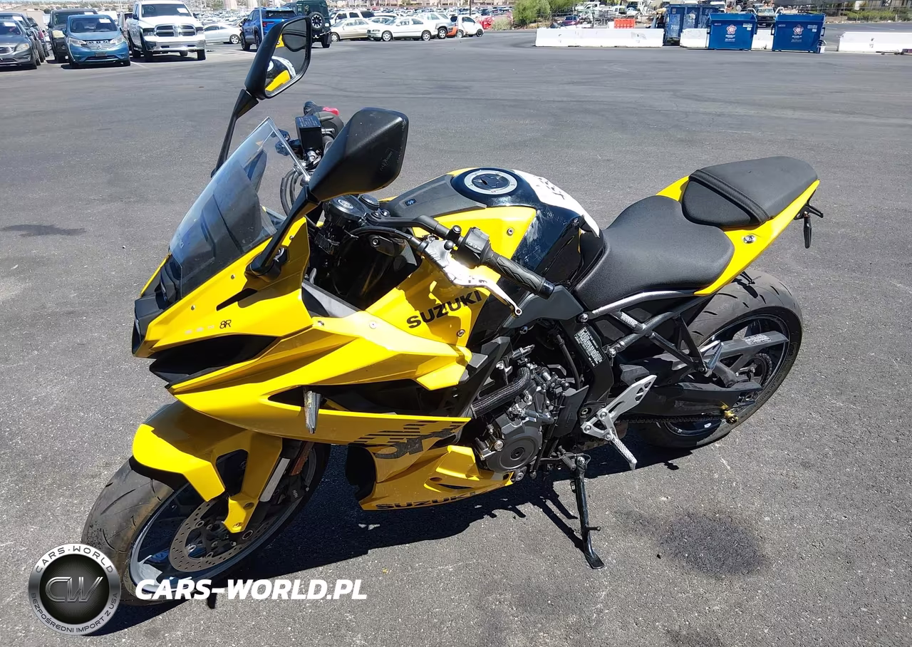 2025 Suzuki Gsx800 F VIN:JS1EM13B6S7100444 - 2
