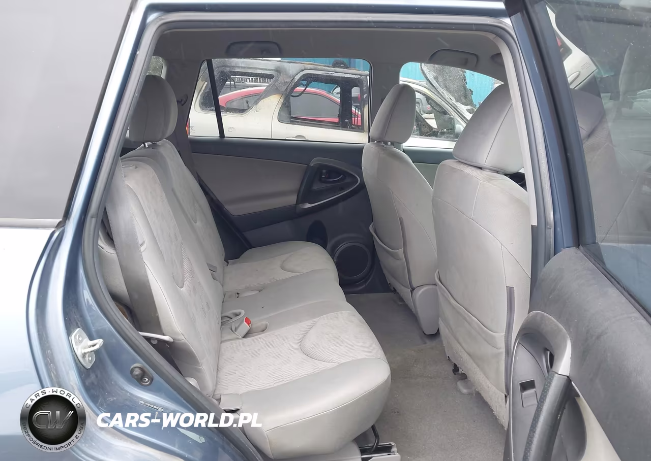 2011 Toyota Rav4 VIN:2T3BF4DV3BW173028 - 8