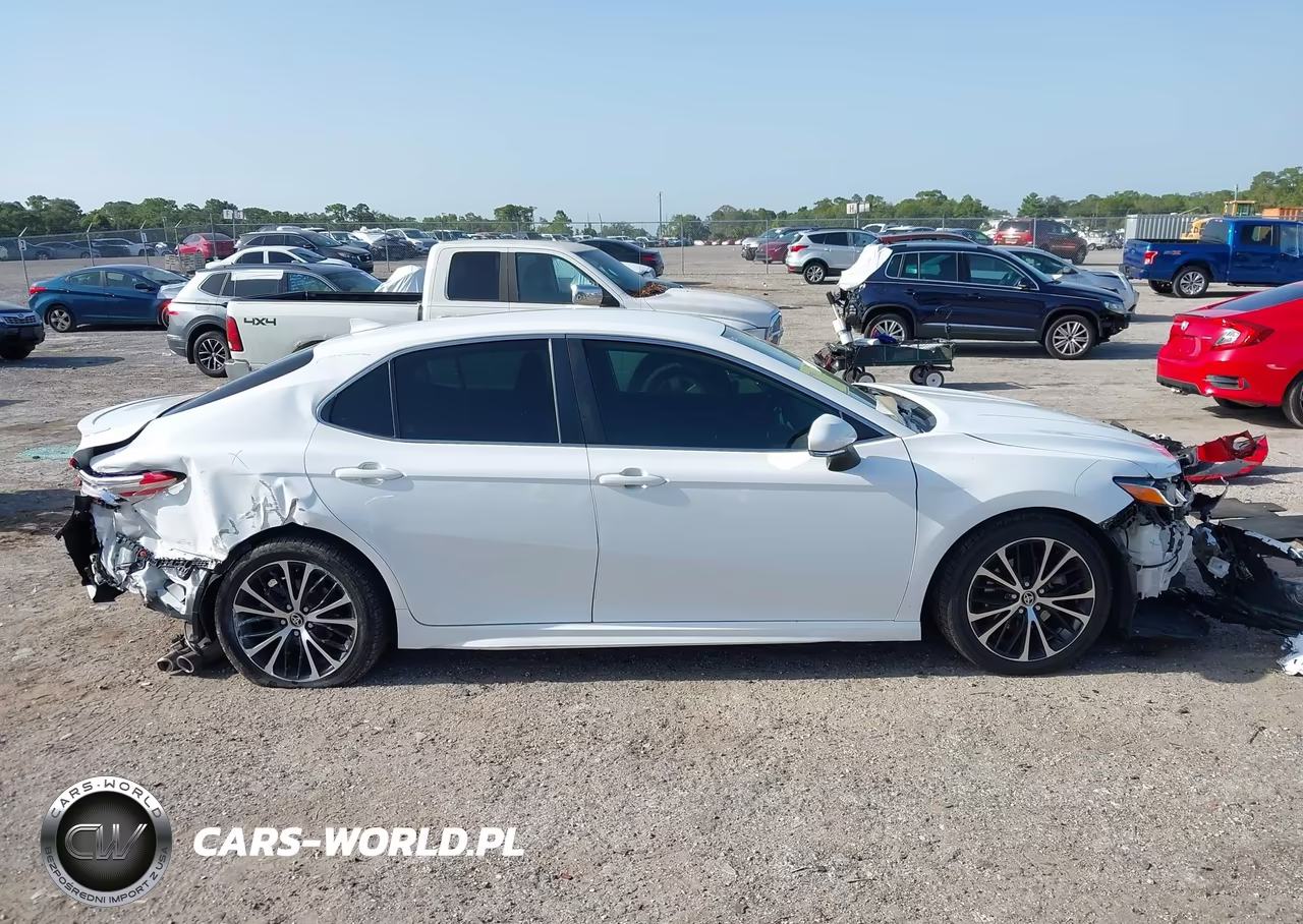 2020 Toyota Camry Se VIN:4T1M11AK8LU954685 - 13