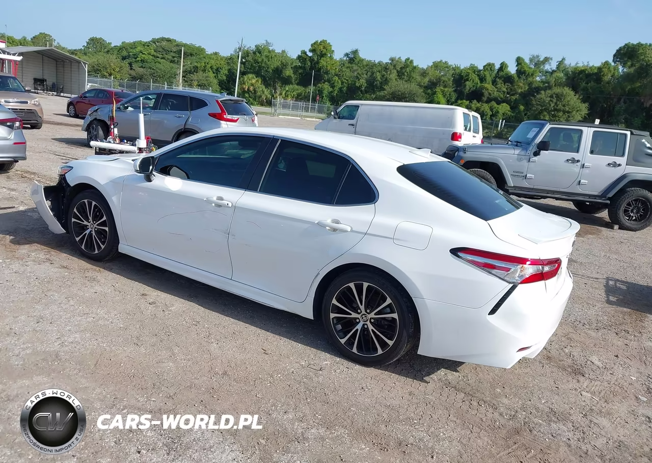 2020 Toyota Camry Se VIN:4T1M11AK8LU954685 - 3