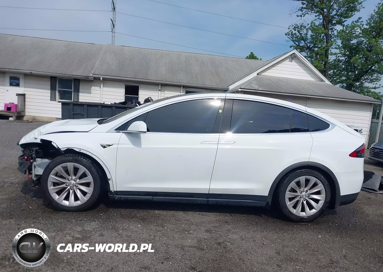 2016 Tesla Model X 60D-70D-75D-90D VIN:5YJXCDE23GF026224 - 15