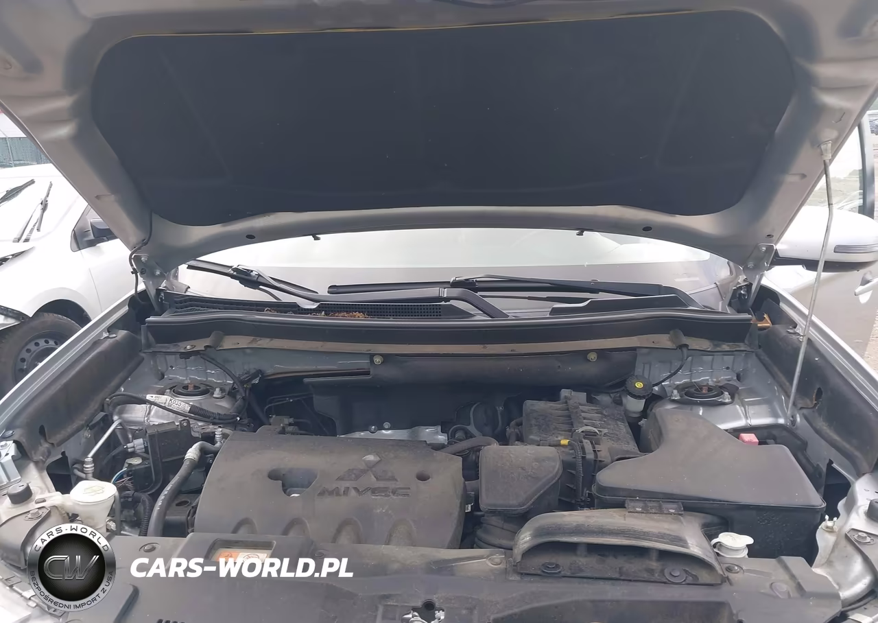 2018 Mitsubishi Outlander Se VIN:JA4AD3A37JJ000361 - 10