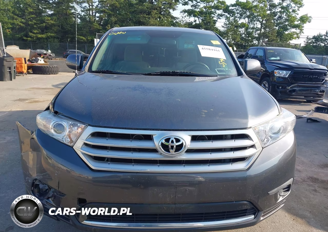 2011 Toyota Highlander Base V6 VIN:5TDBK3EH3BS079408 - 12