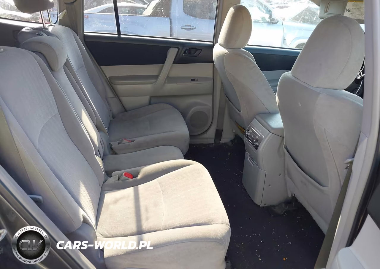 2011 Toyota Highlander Base V6 VIN:5TDBK3EH3BS079408 - 8