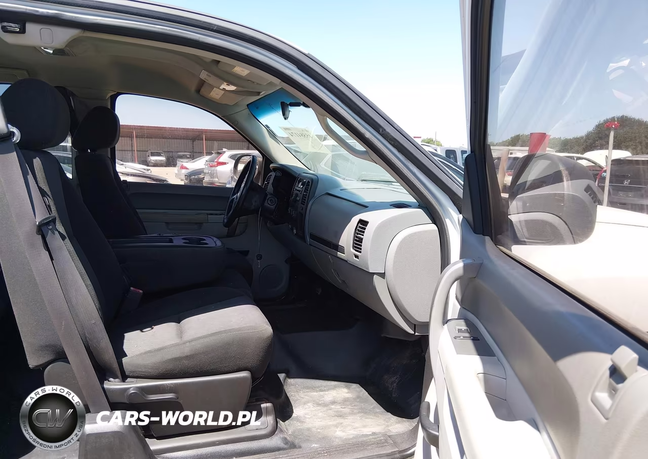 2011 Chevrolet Silverado 1500 Work Truck VIN:1GCRCPE07BZ384051 - 5