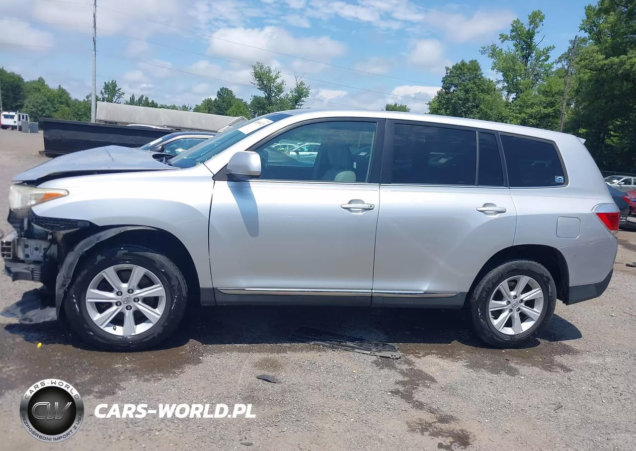 2013 Toyota Highlander Base V6 VIN:5TDZK3EH3DS128091 - 14
