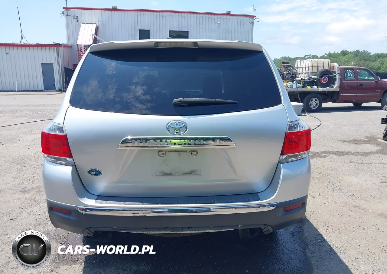 2013 Toyota Highlander Base V6 VIN:5TDZK3EH3DS128091 - 16