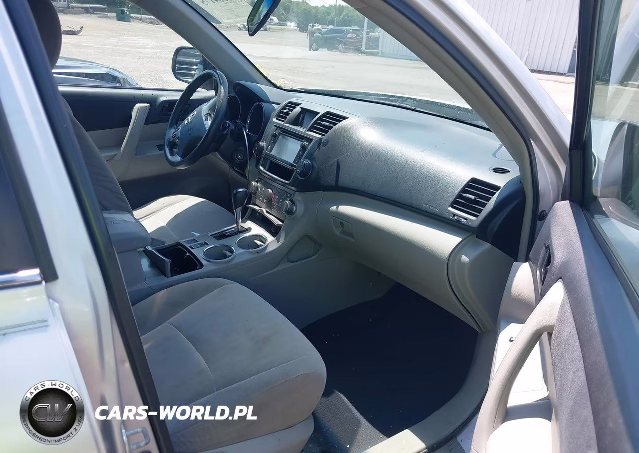 2013 Toyota Highlander Base V6 VIN:5TDZK3EH3DS128091 - 5