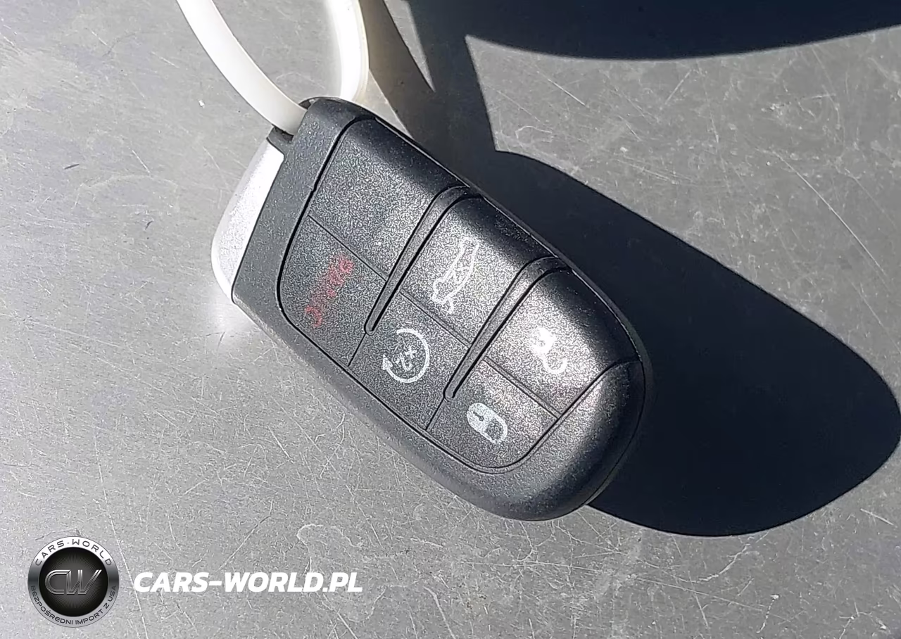 2019 Dodge Challenger R-T VIN:2C3CDZBT0KH737506 - 11