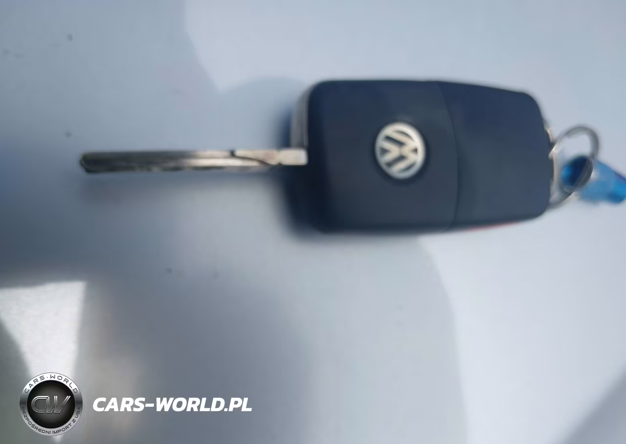 2013 Volkswagen Tiguan S VIN:WVGAV7AX1DW556598 - 11