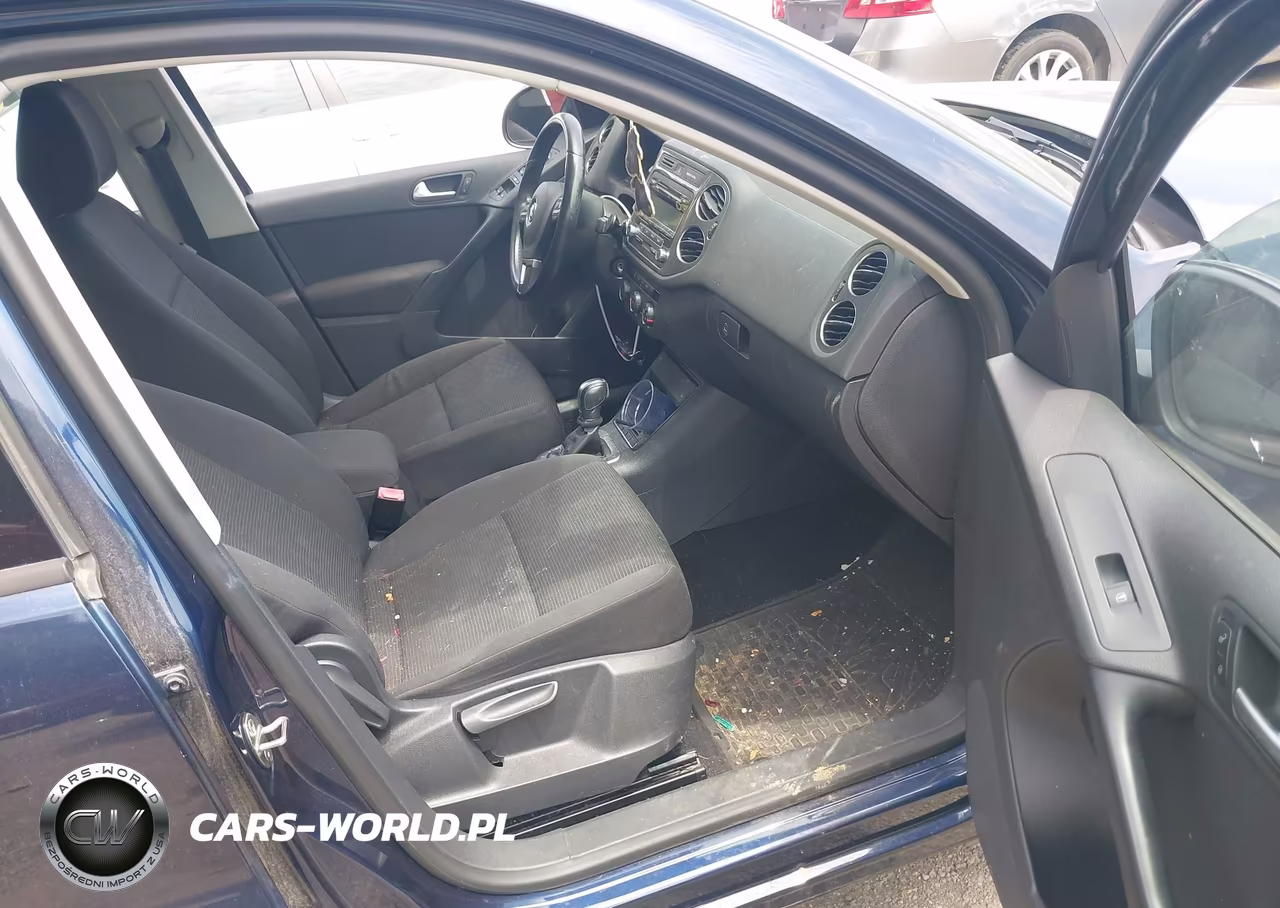 2013 Volkswagen Tiguan S VIN:WVGAV7AX1DW556598 - 5