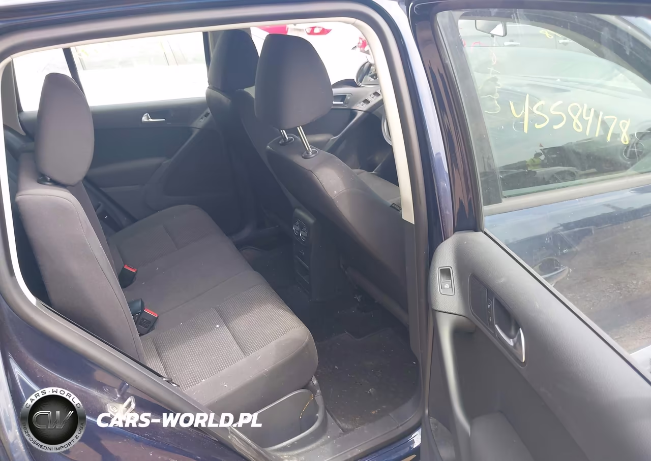 2013 Volkswagen Tiguan S VIN:WVGAV7AX1DW556598 - 8