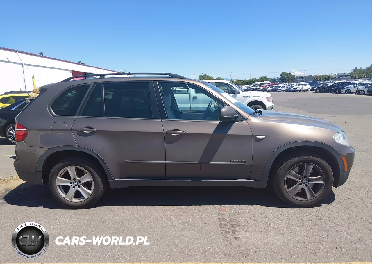 2012 BMW X5 xDrive35D VIN:5UXZW0C55CL674238 - 13