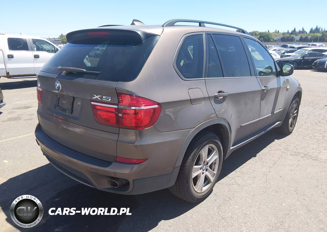 2012 BMW X5 xDrive35D VIN:5UXZW0C55CL674238 - 4