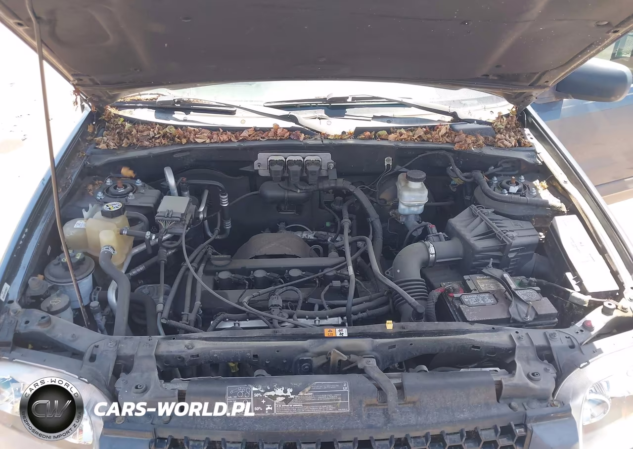 2005 Ford Escape Xls VIN:1FMYU92Z75KC72947 - 10